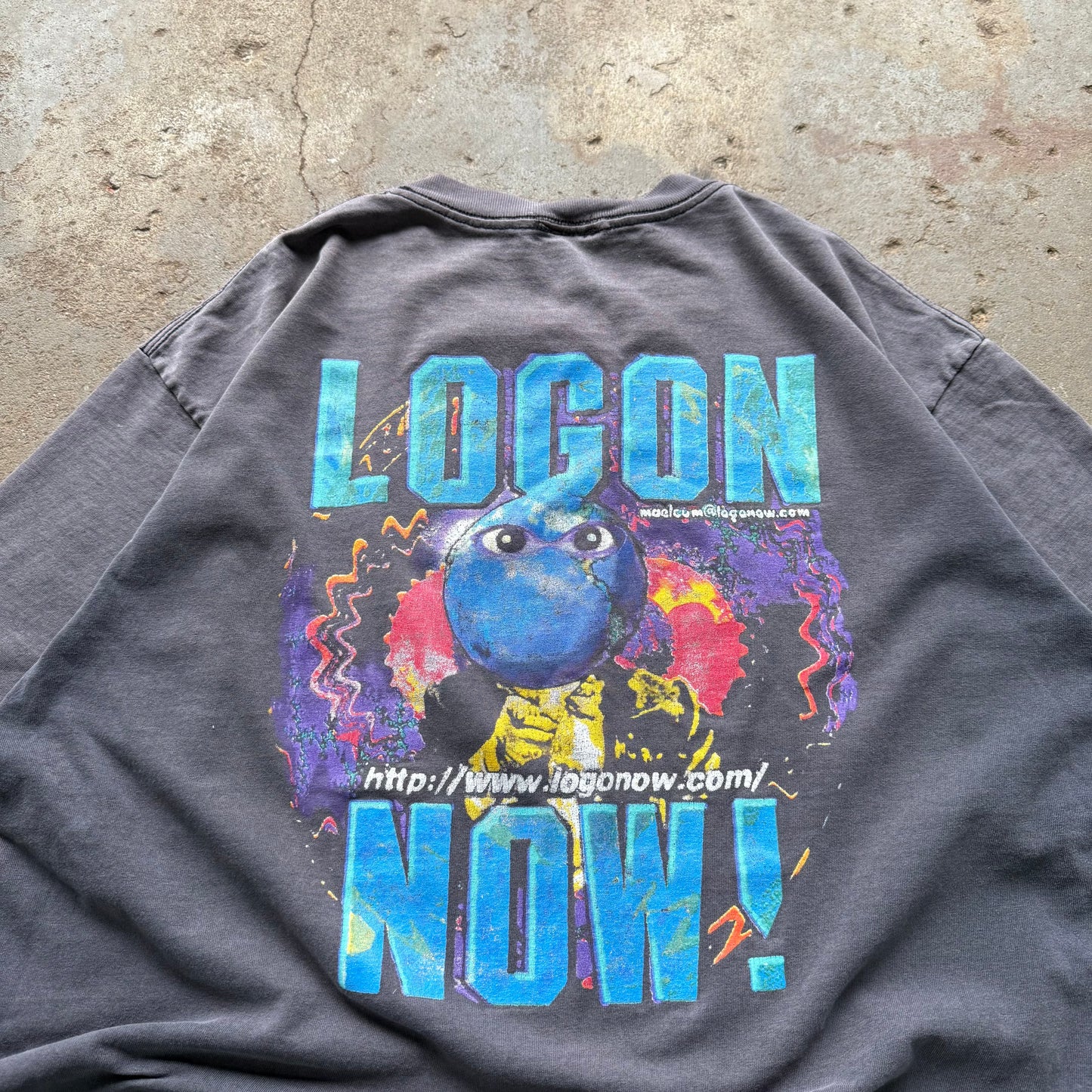 90’s Log On Now! Faded Tech Tee