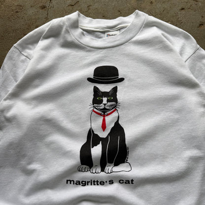 80’s Magritte’s cat Art Parody Tee