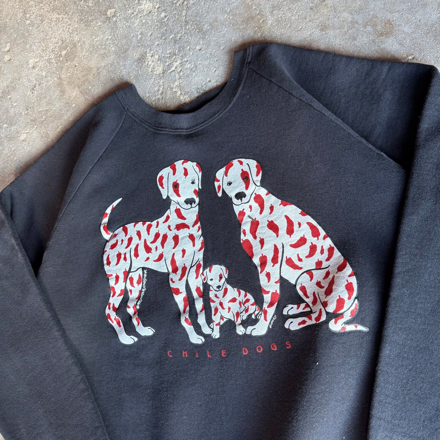 90’s “Chile Dogs” Funny Pun Art Sweatshirt Size XL