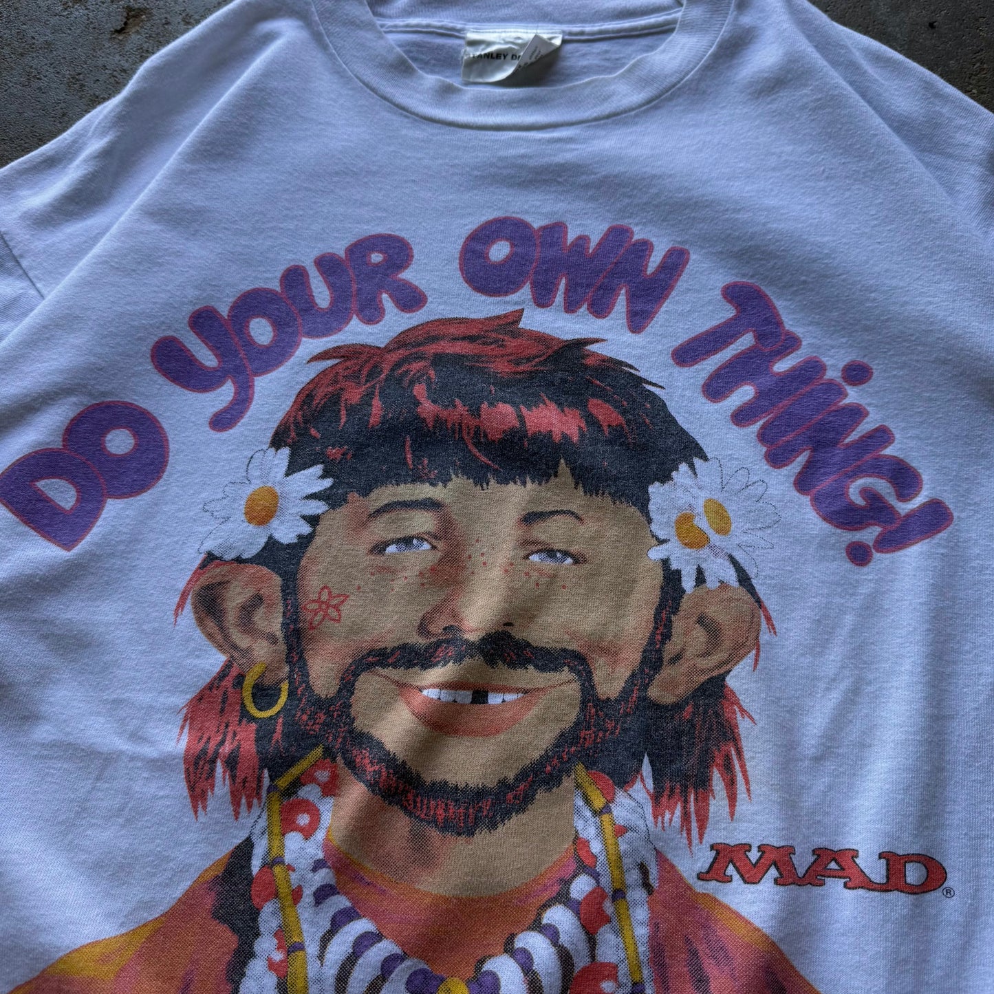90’s Mad Magazine “Do Your Own Thing” Stanley DeSantis Tee