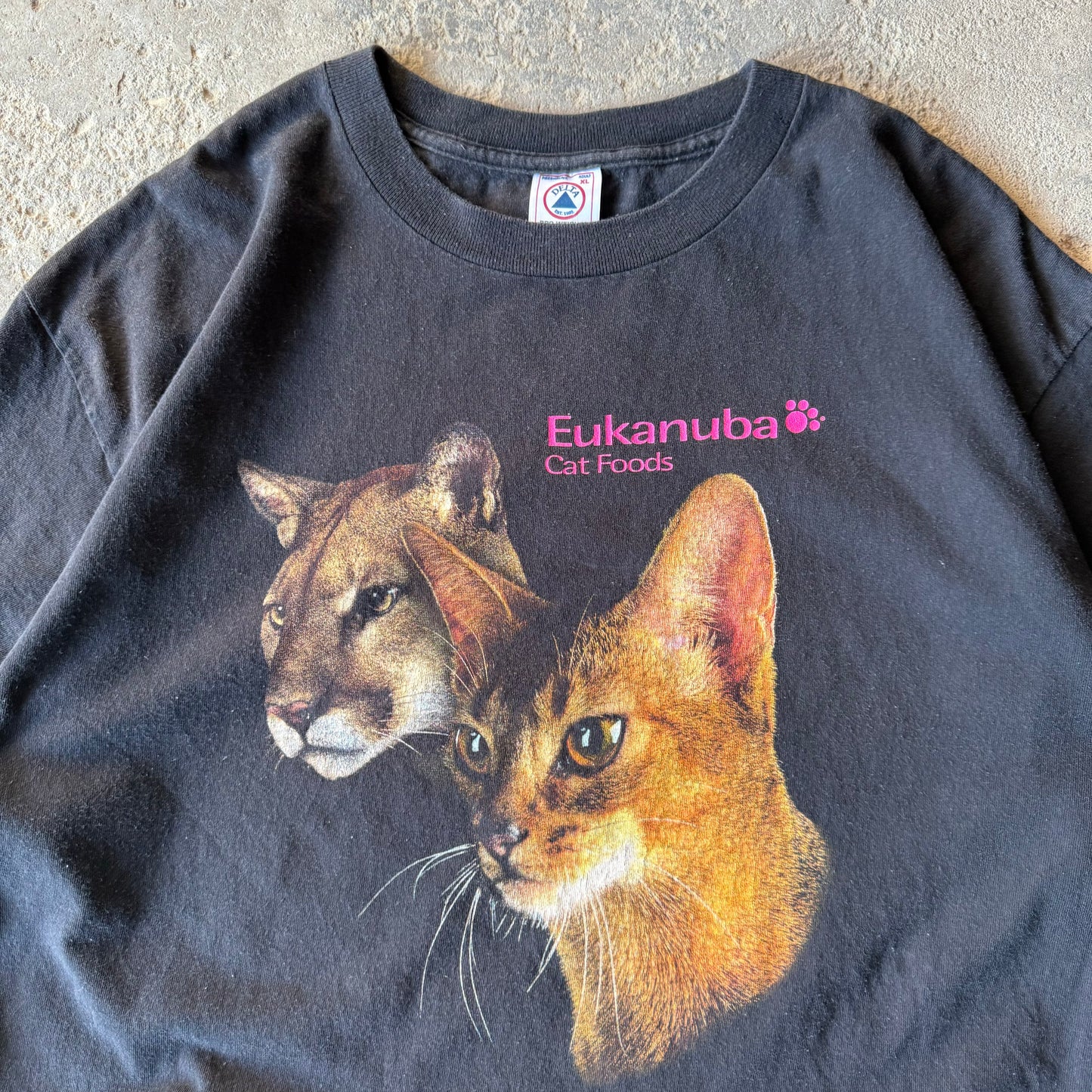 90’s Eukanuba Cat Foods Promo Shirt Size XL