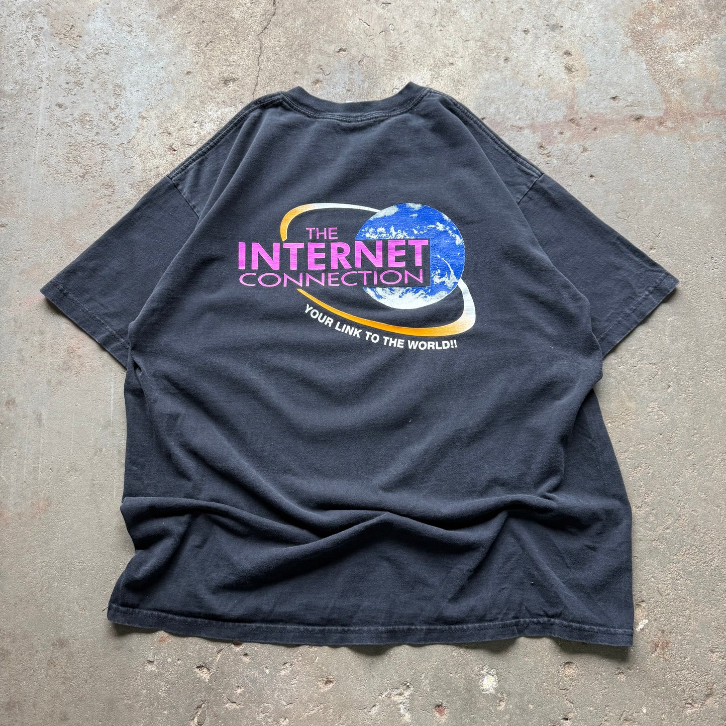 2000’s The Internet Connection Tech Tee