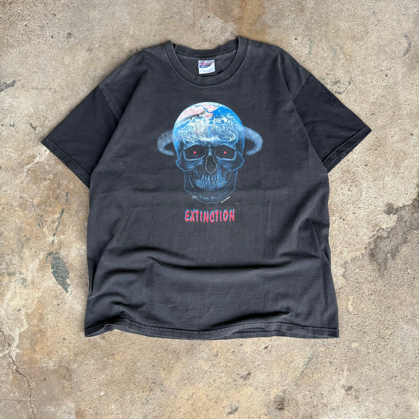2000’s “Extinction” Anti Nuclear War Shirt Size L